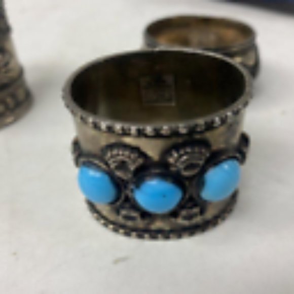 Set of 4 Two's Company Sterling Blue Turquoise Gemstone Napkin Rings With Bag - Picture 3 of 6
